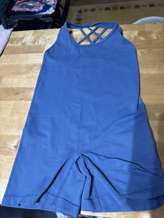 Roupas brechó incriveis