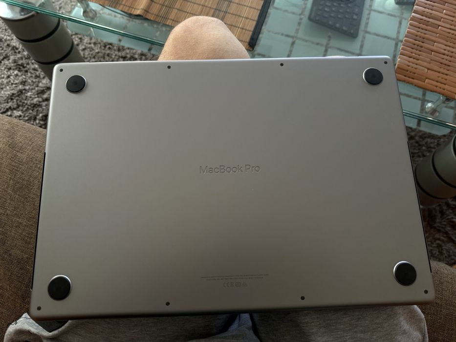 Macbook Pro, M1 Pro, 16/512, батарея 93%, A2485