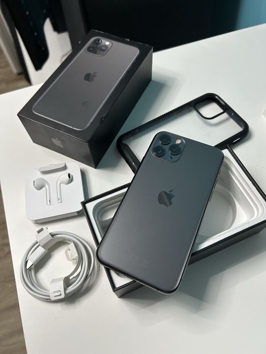 IPhone 11 Pro • 64GB • 83% • Słuchawki Na kablu • Kabel