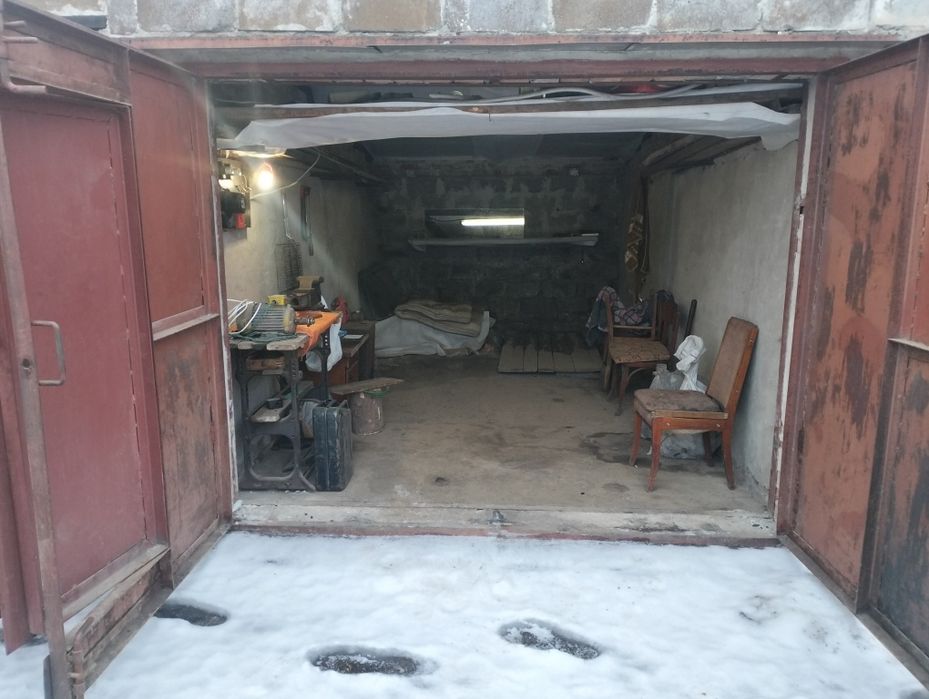 Продам два гаража в гаражном кооперативе Элада, цена за два !!!