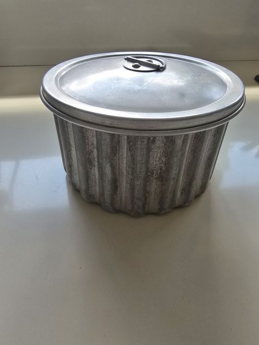 20 Formas de pudim canelado em alumínio (Diâmetro 16)