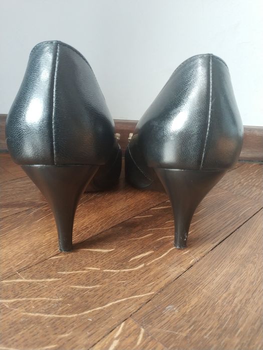Eleganckie szpilki Ryłko