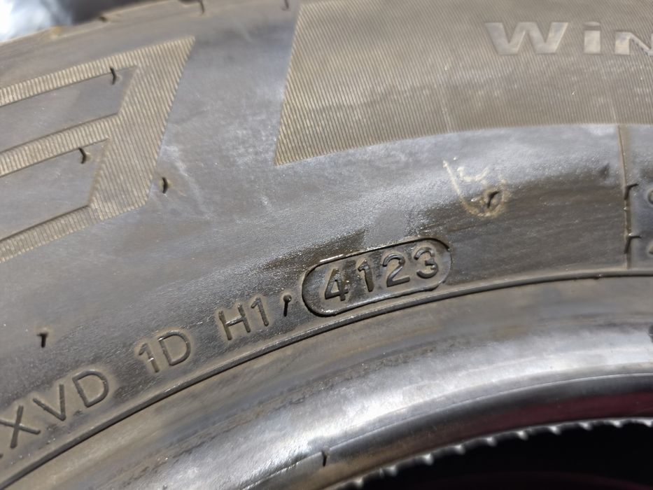 Все сезонная резина на микроавтобус Hankook 205-75 R 16 c