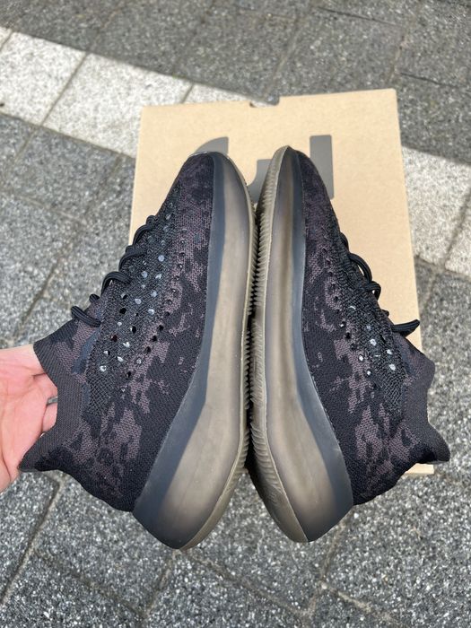 Adidas Yeezy Boost 380 Onyx sneakersy czarne buty 41 1/3