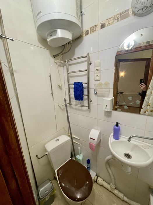 Квартира ОРЕНДА ПОДОБОВО ПОГОДИННО 1кімнатна соломяʼнка жд вокзал Київ