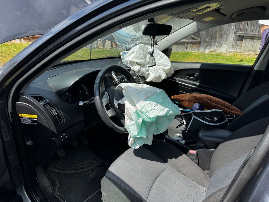 Kia ceed uszkodzona