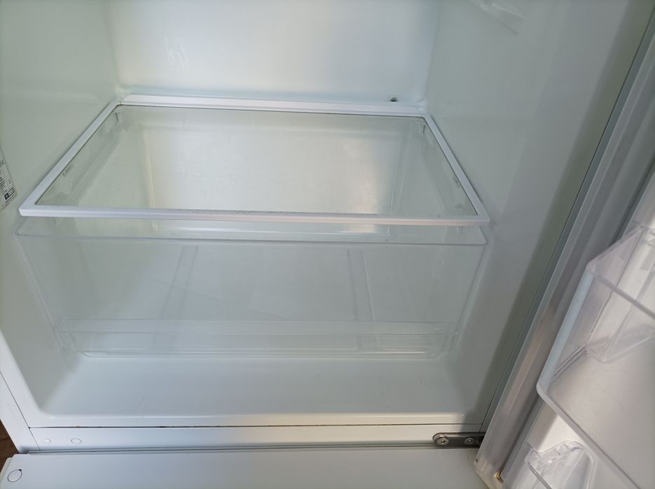 Lodówka Samsung wysokość 185cm