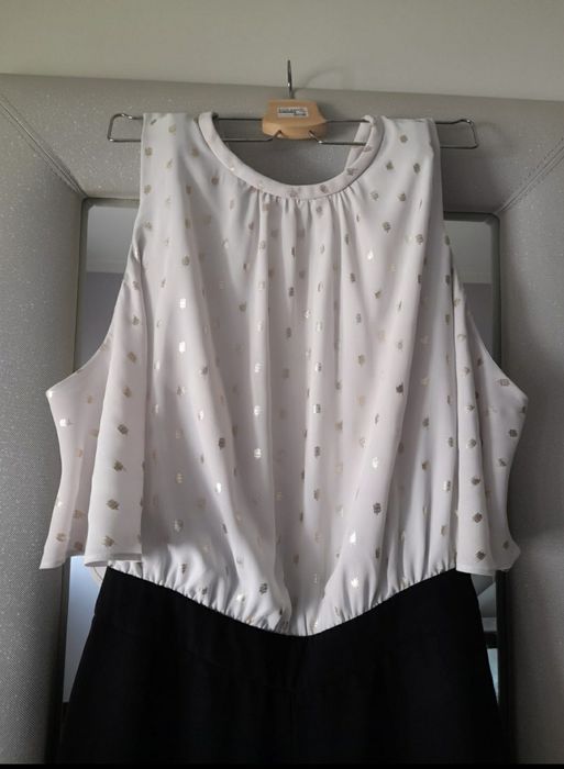 Macacão  marca Dandara