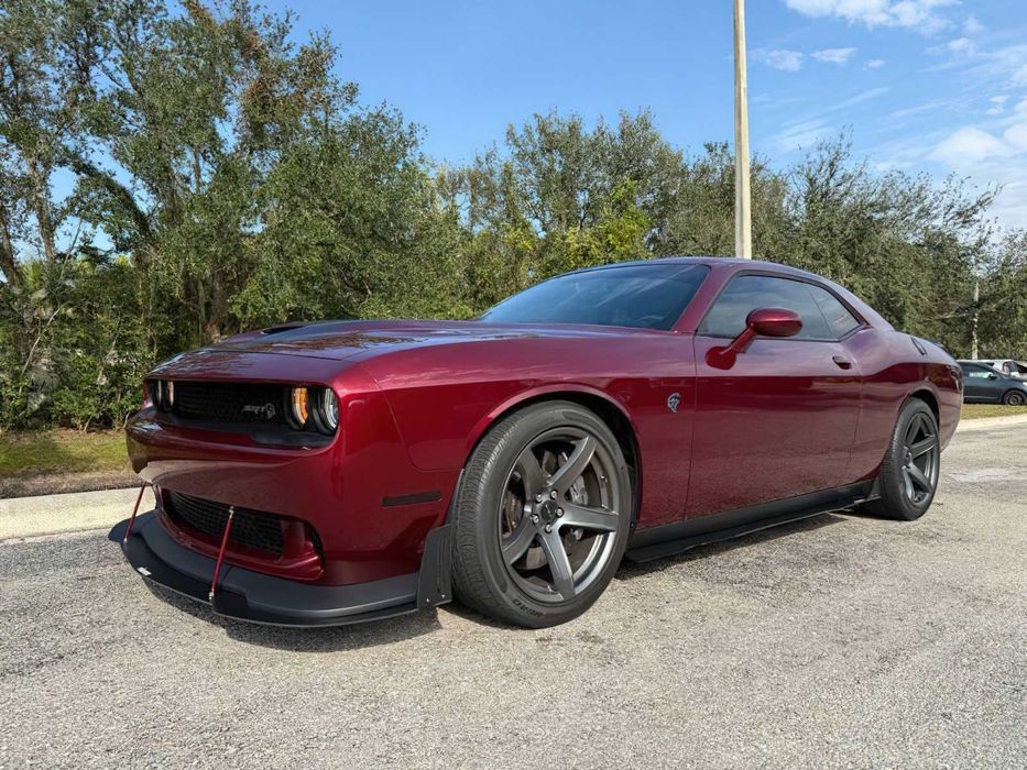 Dodge Challenger SRT Hellcat      2019