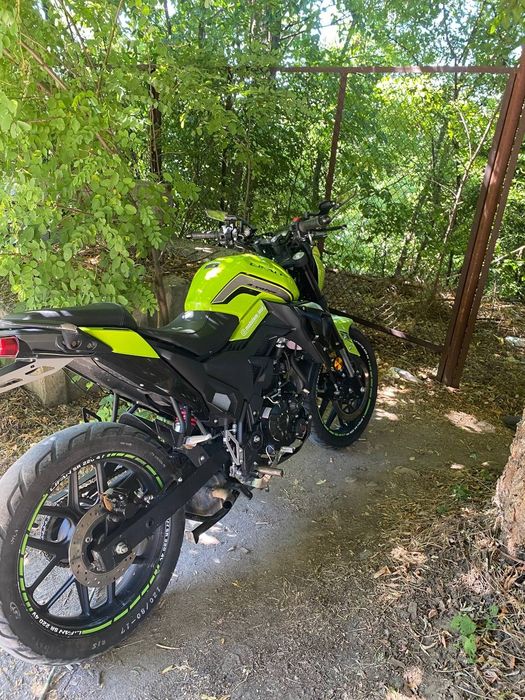 Продам ліфан ср 220