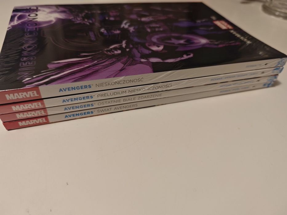 Komiks Avengers Marvel Now tomy 1-4