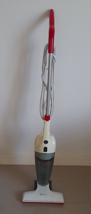 Aspirador vertical 600w