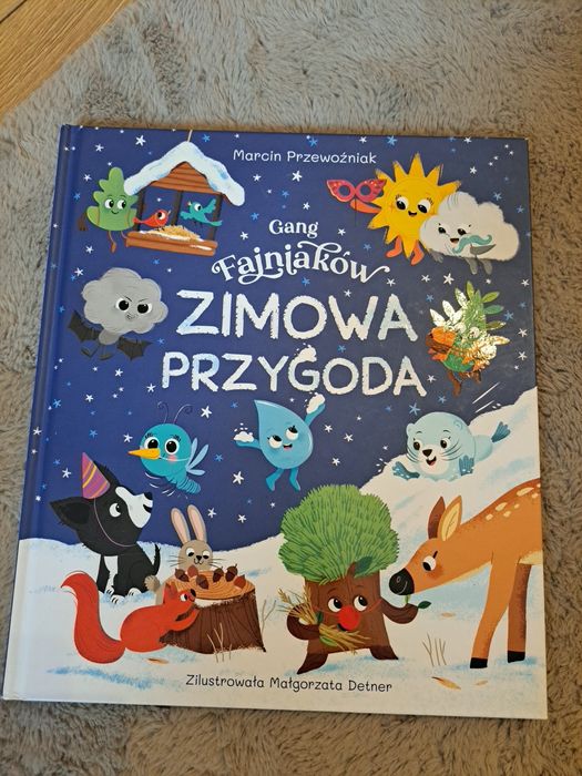 Sześć całych serii książek z Biedronki