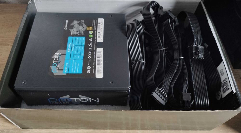 Модульный блок питания + корпус для пк (Chieftec Proton 850W 80plus bronze + Xigmatech)