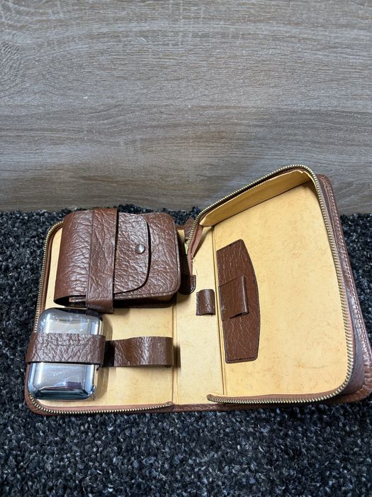 Vintage skórzane etui podróżne