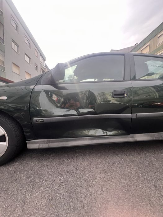 Opel Astra 1.4 Gasolina 1998 – 180.000 km