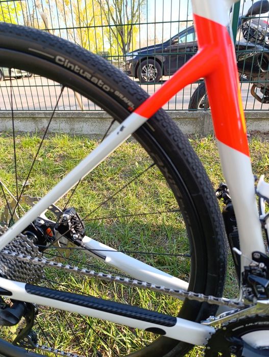 Specialized Diverge Carbon 56