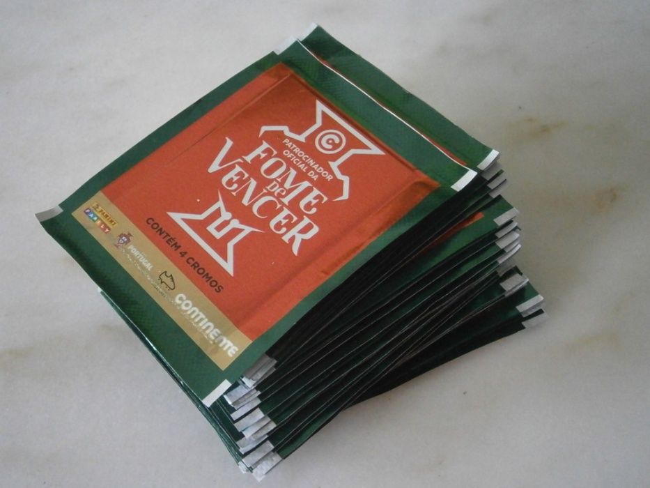 32 saquetas por abrir(128 cromos) Mundial Futebol 2018 Rússia