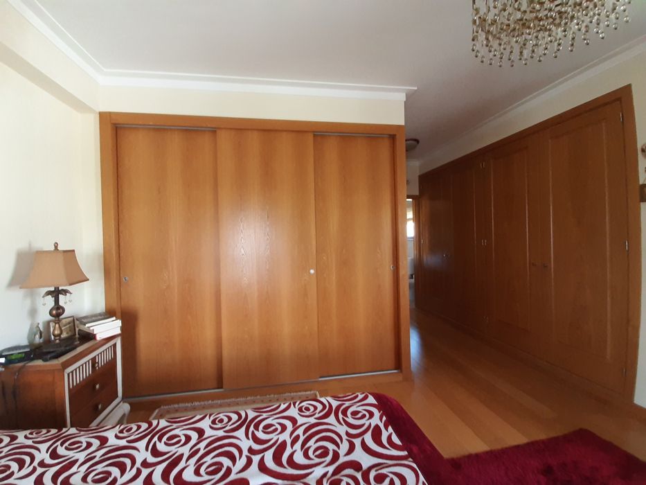 Moradia em Banda  T6