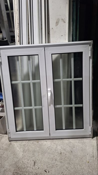 Janela aluminio oscilobatente 1,02 x 1,10 altura