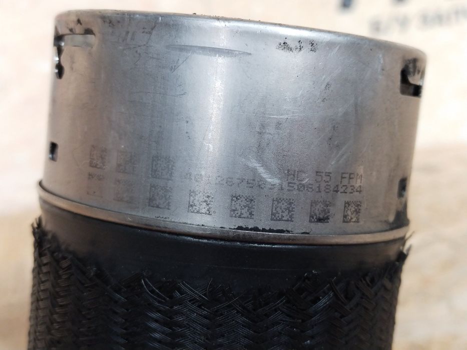 Jeep Grand Cherokee WK2 2013-2019 3.0 патрубок интеркулера 52014833AC