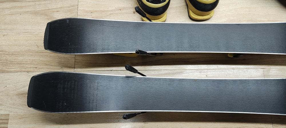 Komplet Narty 80 cm Rossignol Buty r-30 Kask GRATIS