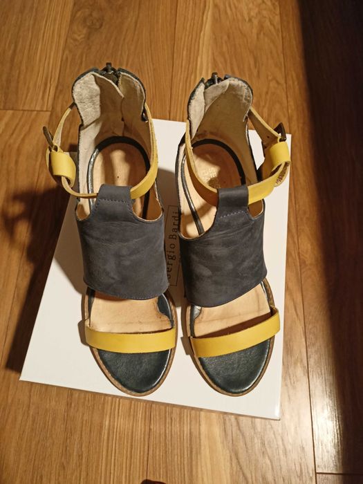 Buty na obcasie Sergio Bardi