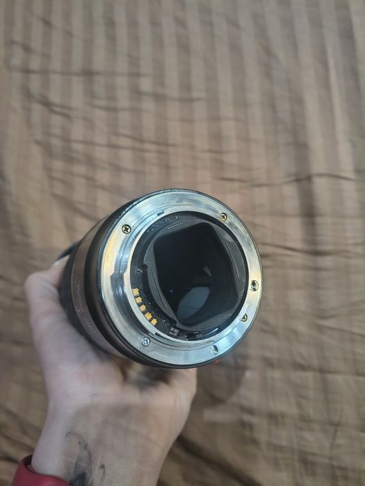 Обʼєктив Minolta AF 75-300