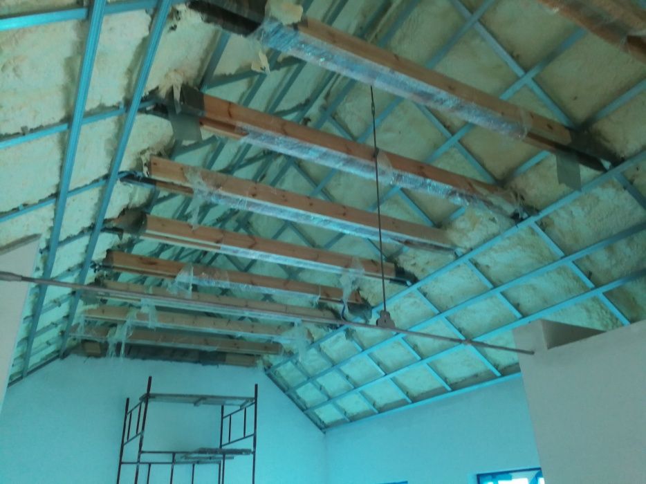 Ocieplanie Pianką Docieplanie PUR Ocieplenie Natryskowe Izolacja Pianą