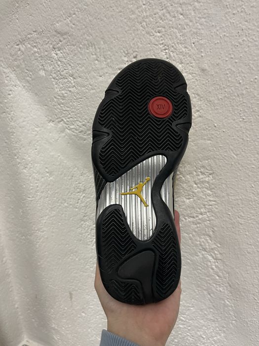 Jordan 14 Retro University Gold