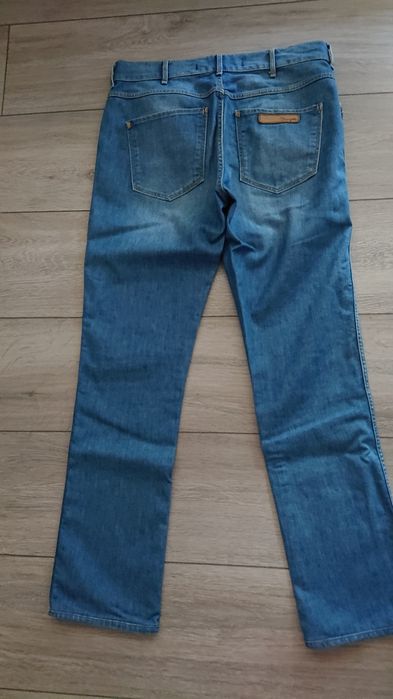 Spodnie damskie jeansowe wrangler