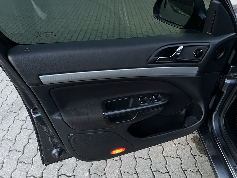 Skoda Octavia A5 FL 2012p 2.0 TDI DSG-6