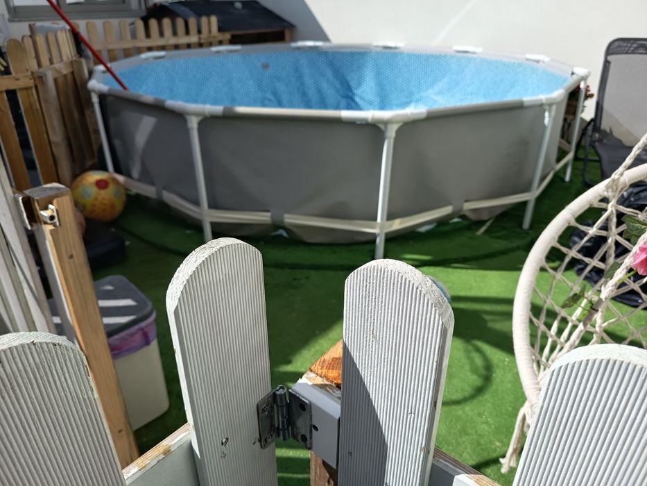 Piscina + manta térmica+ cobertura