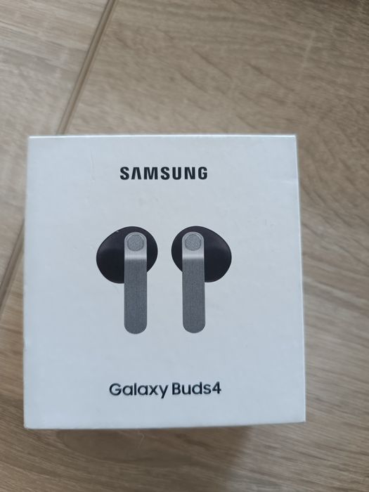 Samsung Galaxy buds 4