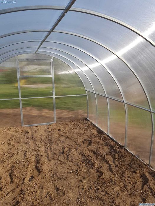Садові арочні теплиці шириною від 2 метрів