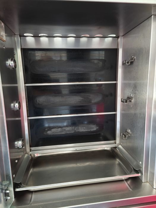 Máquina de Assar Frango, Costelinha e Linguiça