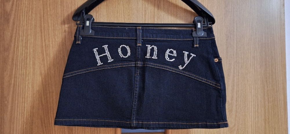 Jeansowa krotka spódniczka