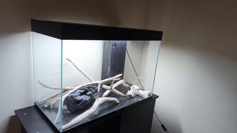Vendo aquário 80cm