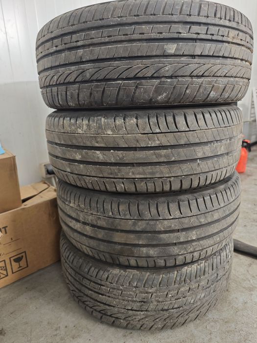 Opony Michelin i nordex 215/55/17