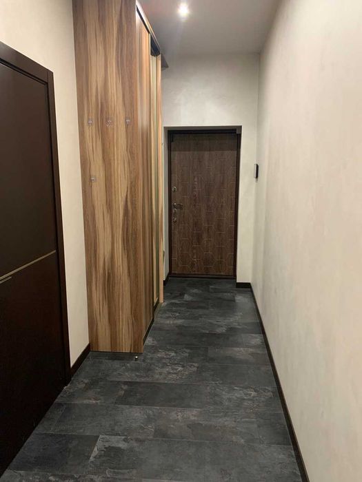 Продается 2-х ком квартира на 97 квартале проспект Университетский