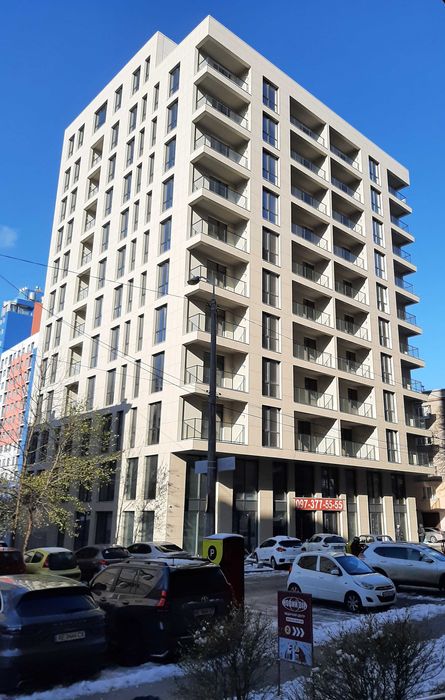 Продажа офисов 52-126 м2 в ЖК Жовтневый