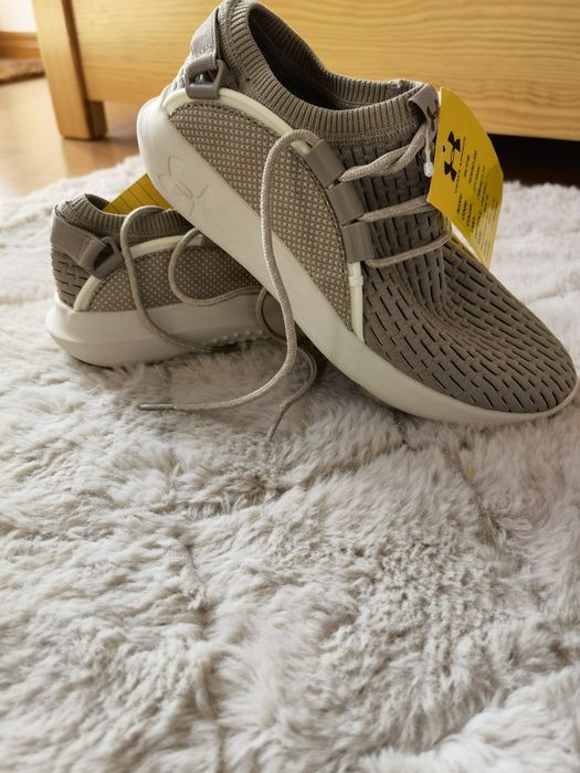 Nowe buty sportowe Under Armour