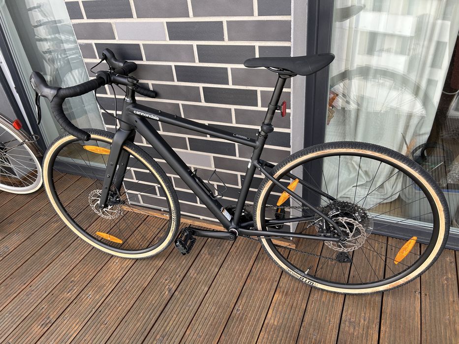 Cannondale top stone 4 s czarny gravel