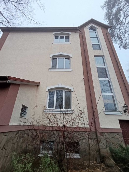 Продаж приватного будинку в Ірпені, 15 соток, 562 м2