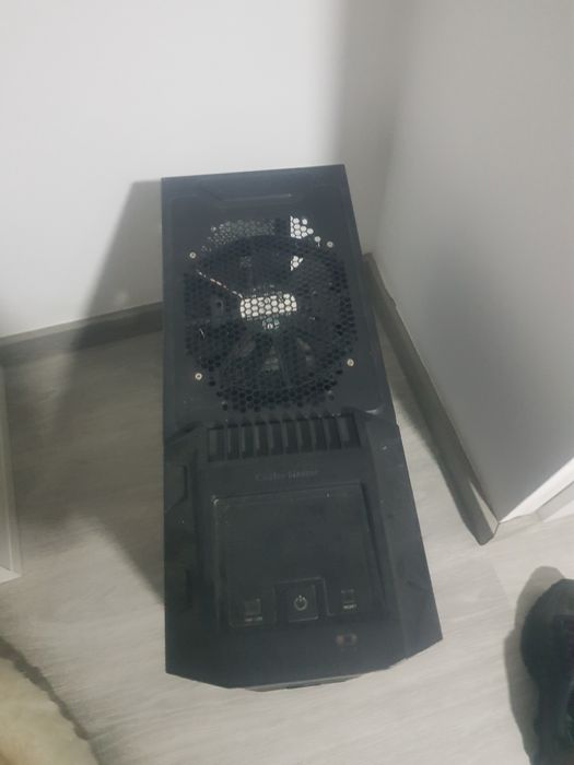 Torre pc cooler master