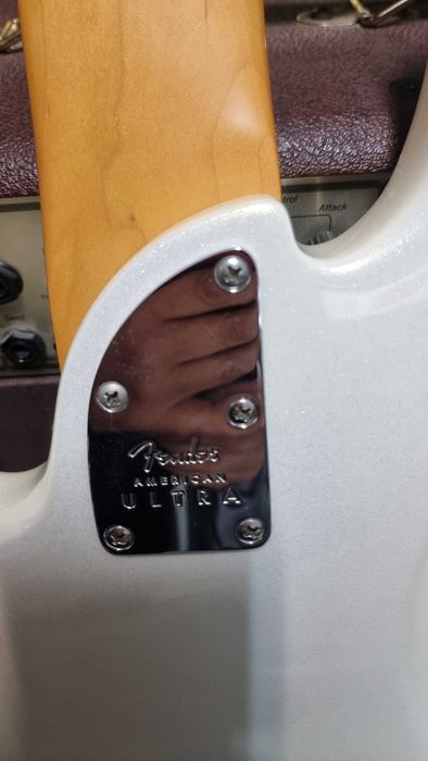 Fender American Ultra Jazz Bass V USA, Estojo Original, Edição 75 Anos