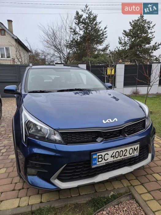 Автомобіль КІА Pio x