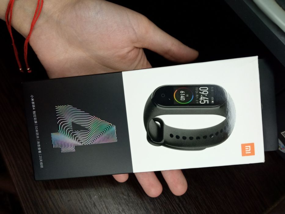 Xiaomi Mi Smart Band 4 (оригинал)