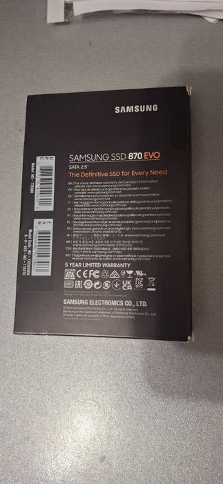Продам новий SSD Samsung 870 EVO 500 GB Sata 2.5
SSD накопитель SAMSUN