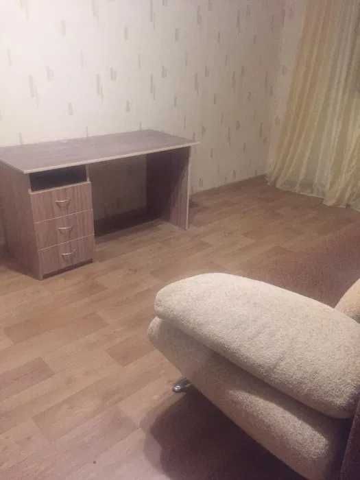 Здається кімната  Нива